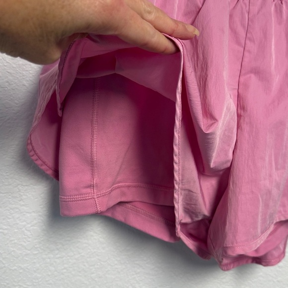 Offline By Aerie Pink Boxing Shorts Women’s Size medium - Picture 4 of 10